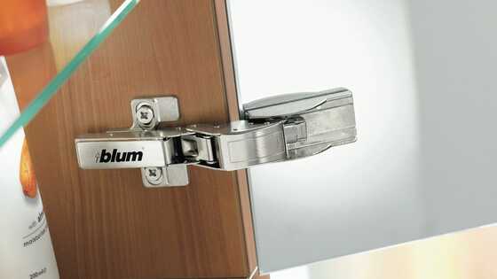 Charnière CRISTALLO de Blum pour portes vitrines et miroirs