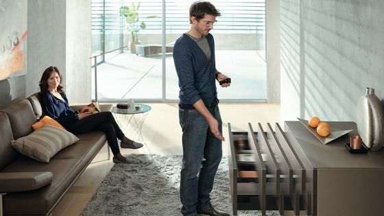 TIP-ON BLUMOTION pour TANDEMBOX dans le salon