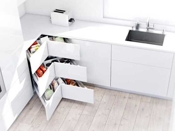 Кутова шафка SPACE CORNER дає змогу використати місце в кутку максимально оптимально