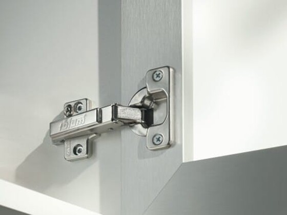 Charnière éprouvée MODUL de Blum