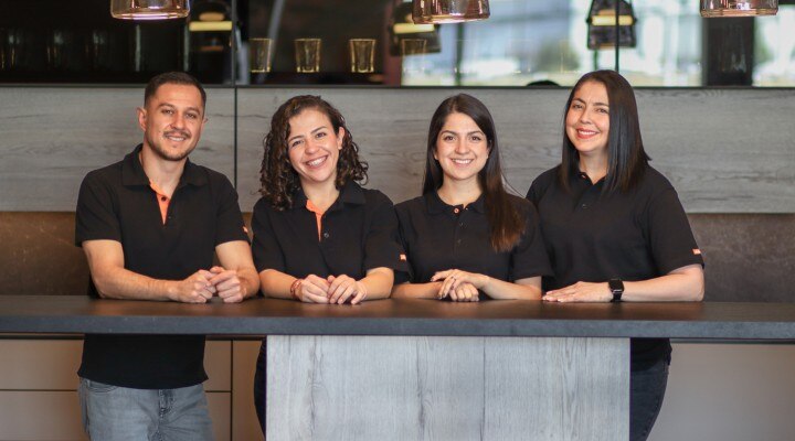 FirstSpirit_1745994485586Conoce